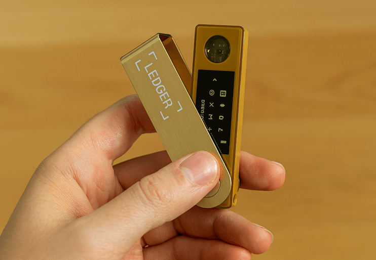 ledger nano x crypto hardware wallet